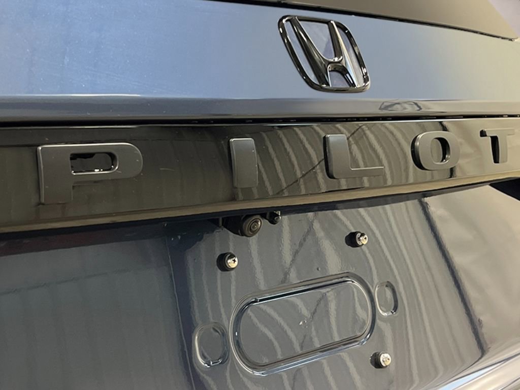 New 2026 Honda Pilot Touring image 9