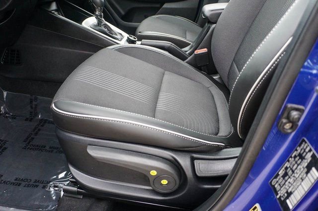 Used 2025 Hyundai Venue Limited image 9