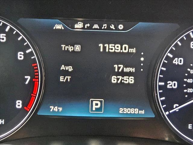 Used 2015 Hyundai Genesis 5.0 w/ Option Group 05 RWD image 10