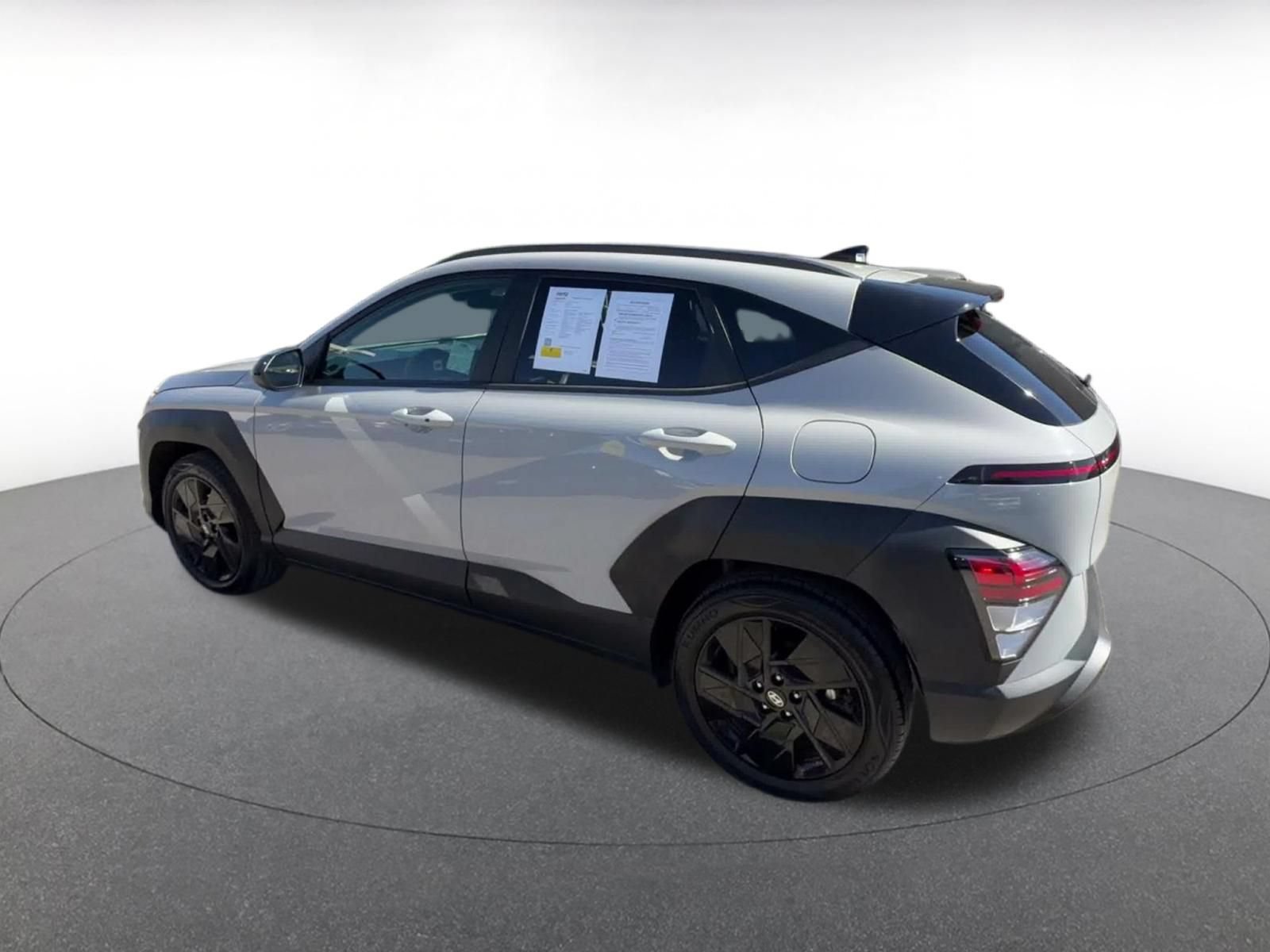 Used 2026 Hyundai Kona SEL Sport FWD image 9