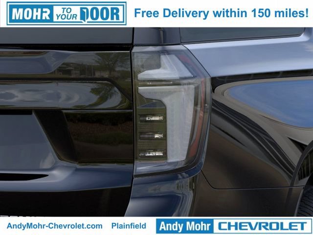 New 2026 Chevrolet Suburban Premier AWD/4WD image 14