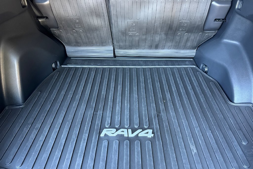 Certified 2023 Toyota RAV4 XLE w/ Convenience Package FWD image 14