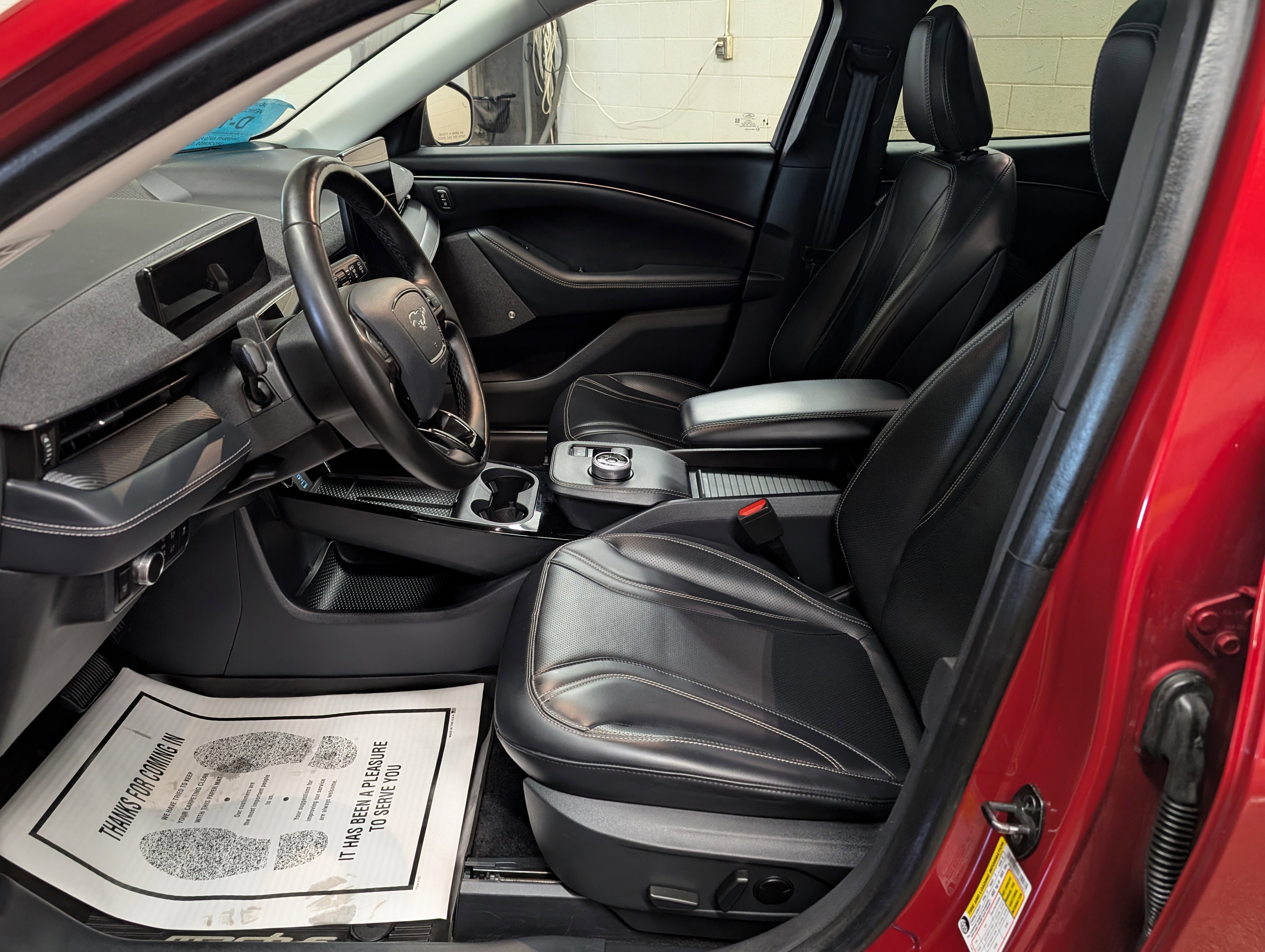 Used 2021 Ford Mustang Mach-E Premium image 13