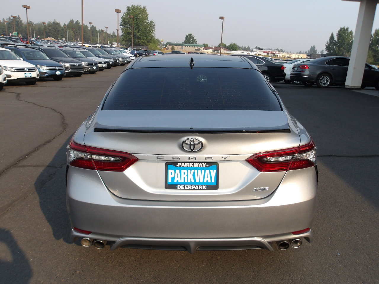Used 2021 Toyota Camry XSE image 4