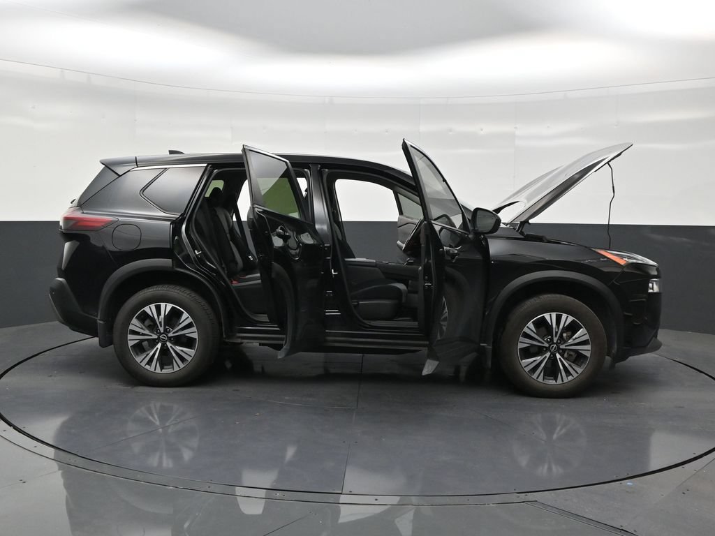 Used 2023 Nissan Rogue SV AWD/4WD image 28