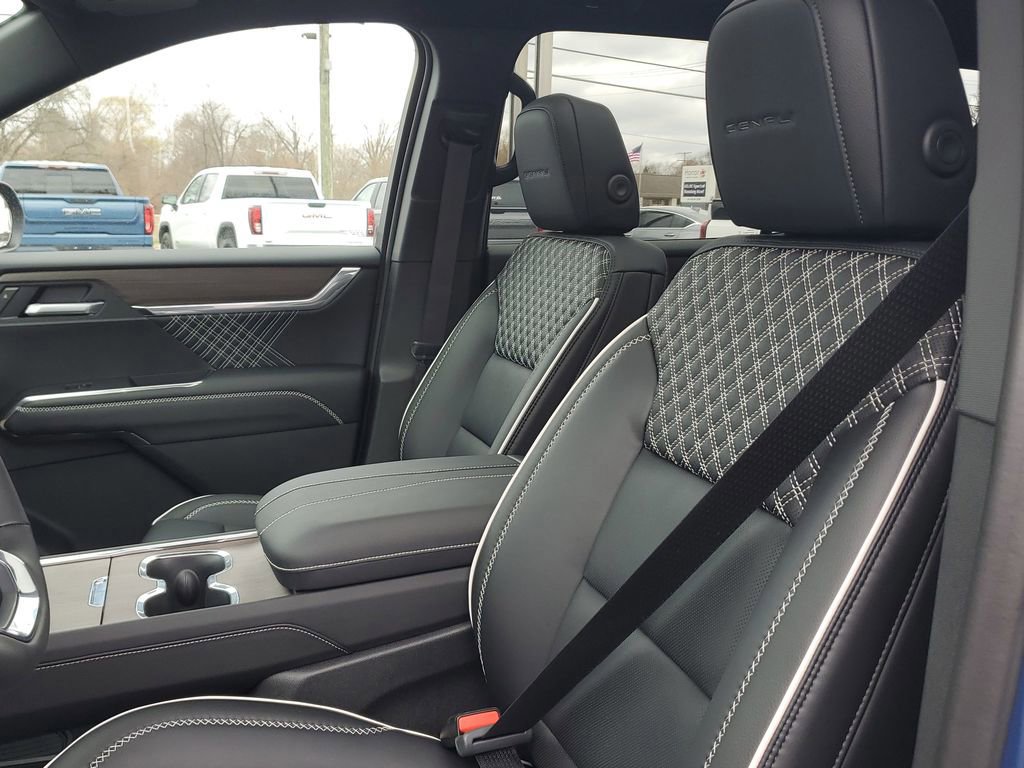 New 2026 GMC Acadia Denali image 17