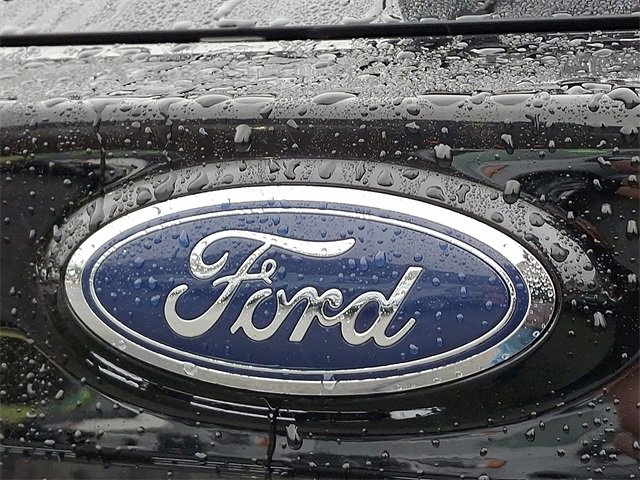 Used 2024 Ford Edge SEL image 29