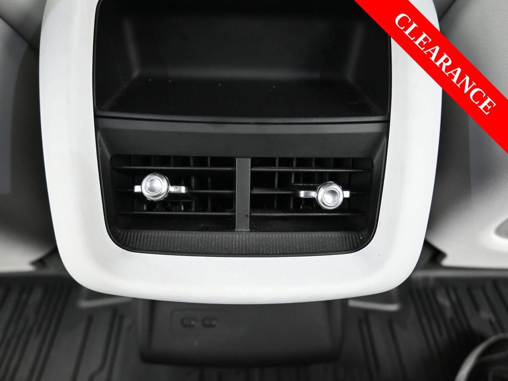 Used 2025 Cadillac Lyriq Sport image 37