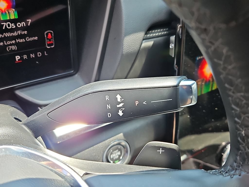 Used 2025 GMC Terrain Elevation FWD image 15