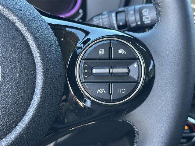 Used 2025 Kia Soul EX image 26