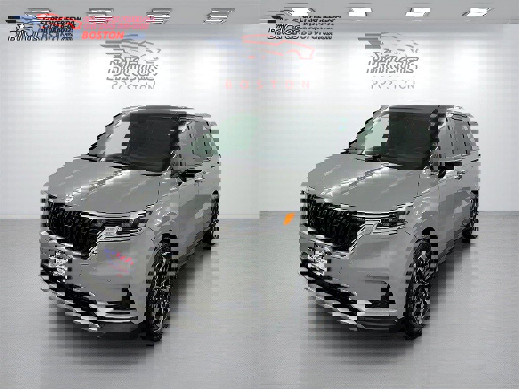 Used 2022 Kia Carnival EX image 1