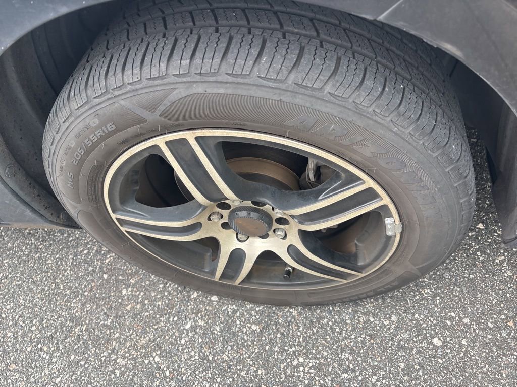 Used 2013 MAZDA MAZDA3 i Sport image 12