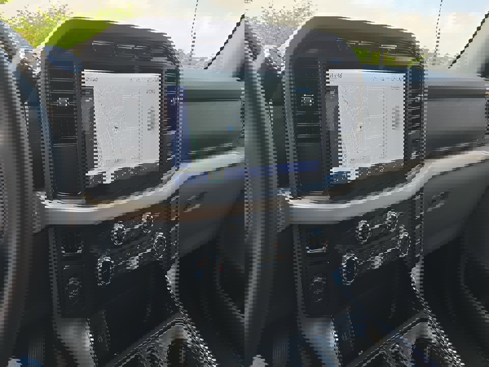 Used 2023 Ford F150 XLT w/ Equipment Group 302A High image 16