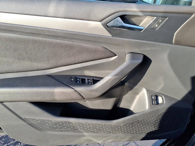 Used 2024 Volkswagen Jetta S image 24