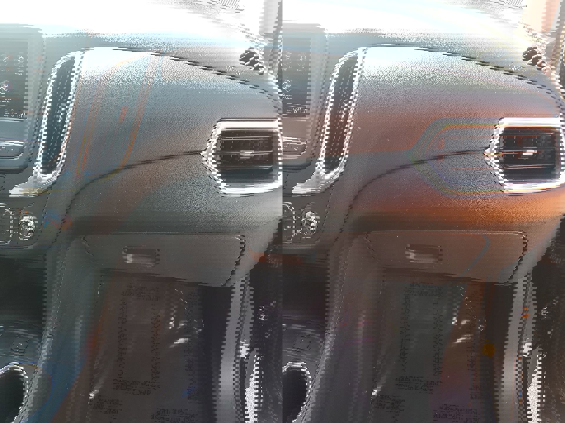 Used 2023 Chevrolet Equinox LT image 34