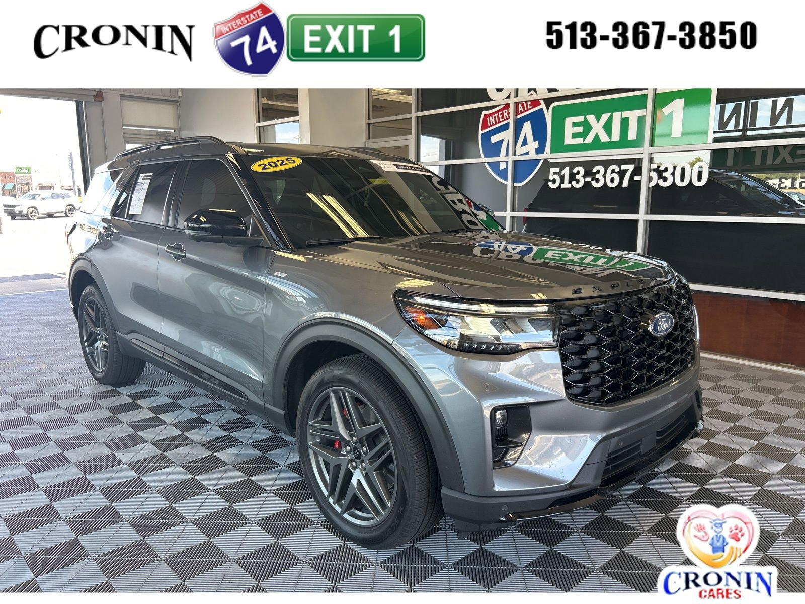 Used 2025 Ford Explorer ST-Line w/ Premium Package