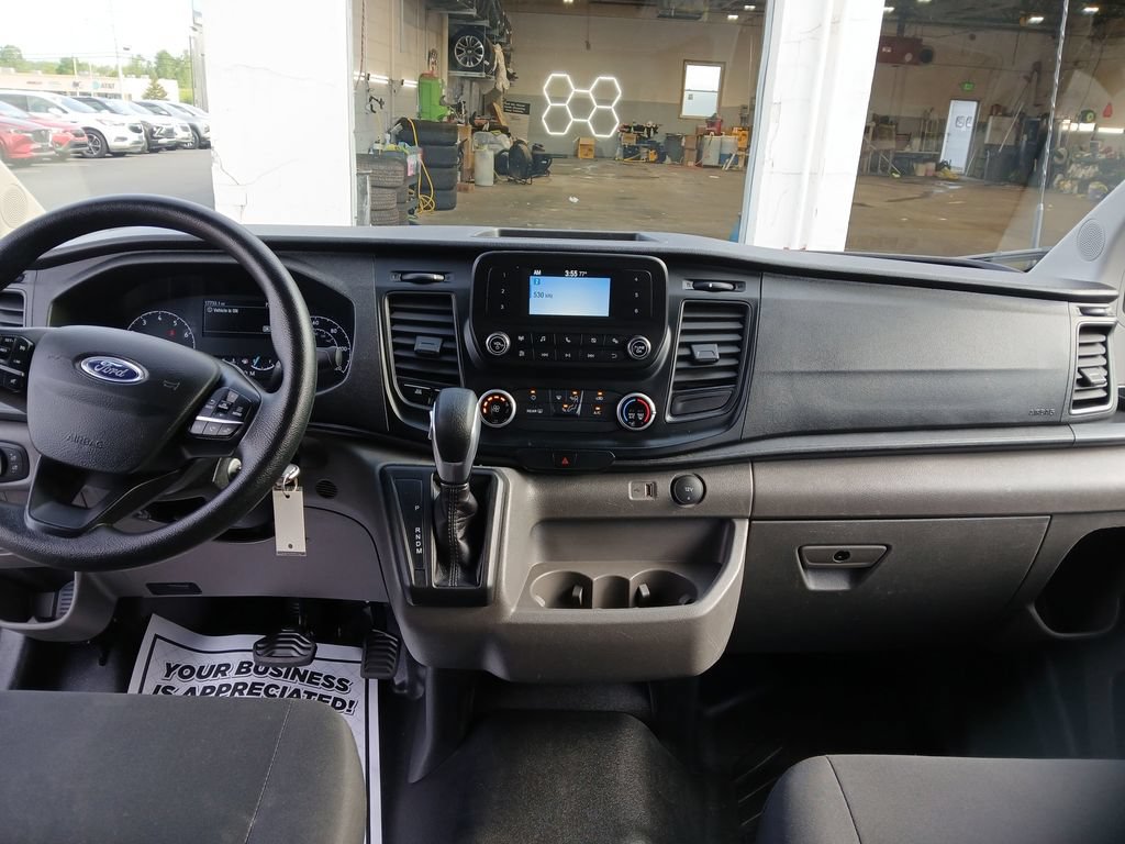 Used 2024 Ford Transit 250 Low Roof AWD w/ Exterior Upgrade Package image 24