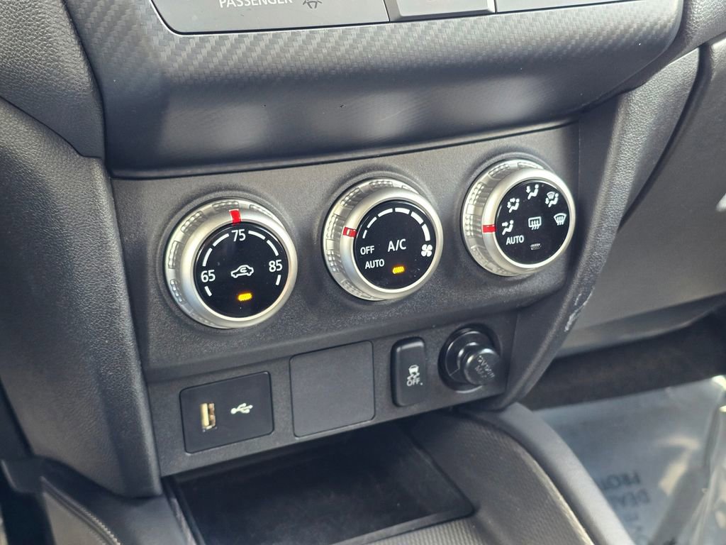 Used 2025 Mitsubishi Outlander Sport SE image 30
