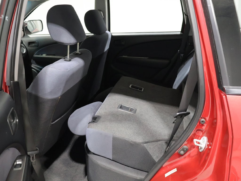 Used 2006 Mitsubishi Outlander LS AWD/4WD image 17