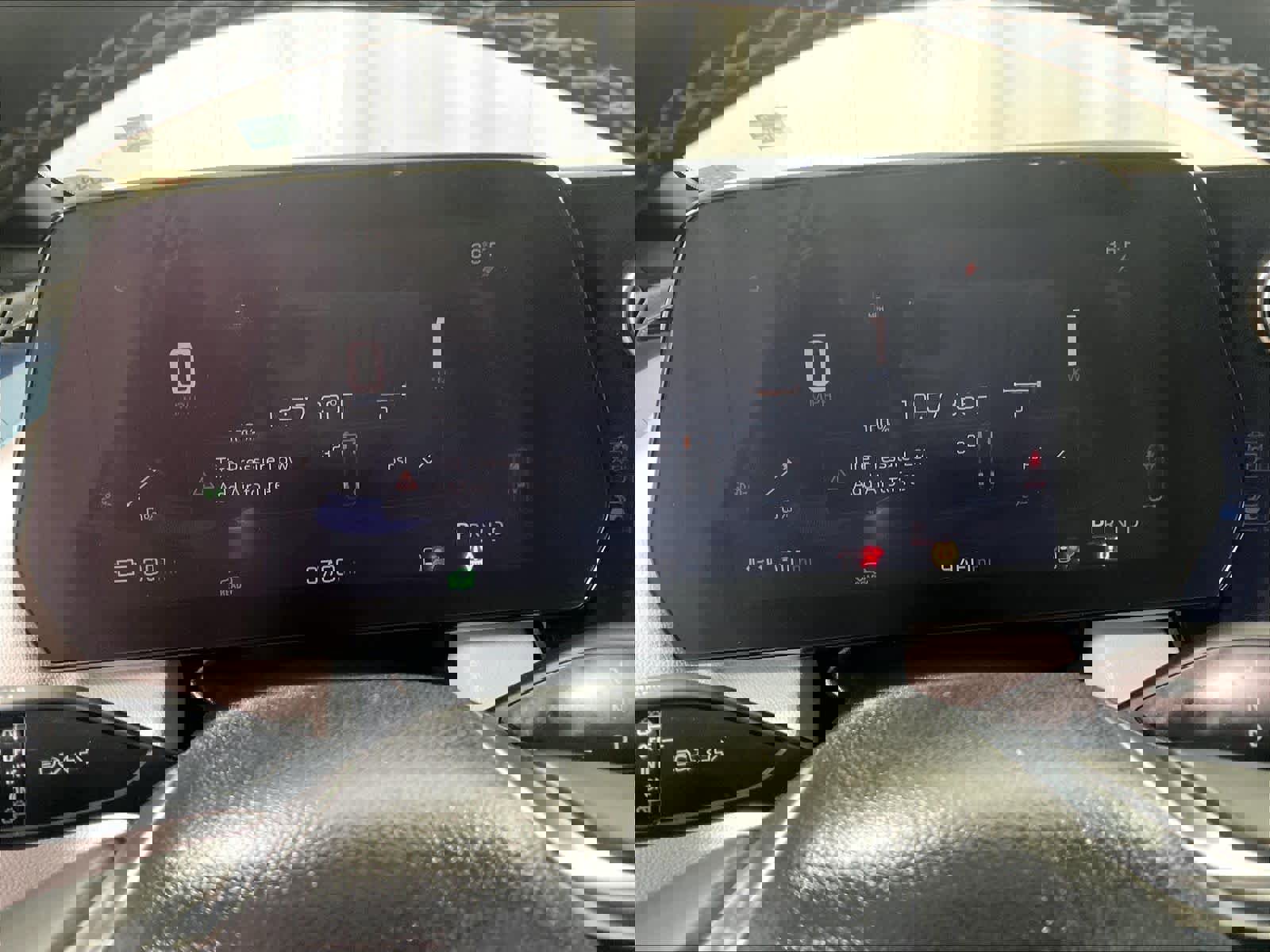 Used 2025 Chevrolet Equinox EV LT image 24