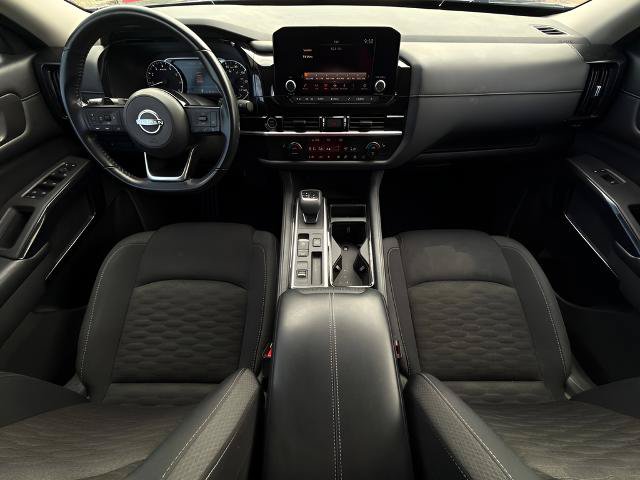 Certified 2023 Nissan Pathfinder SV FWD image 20