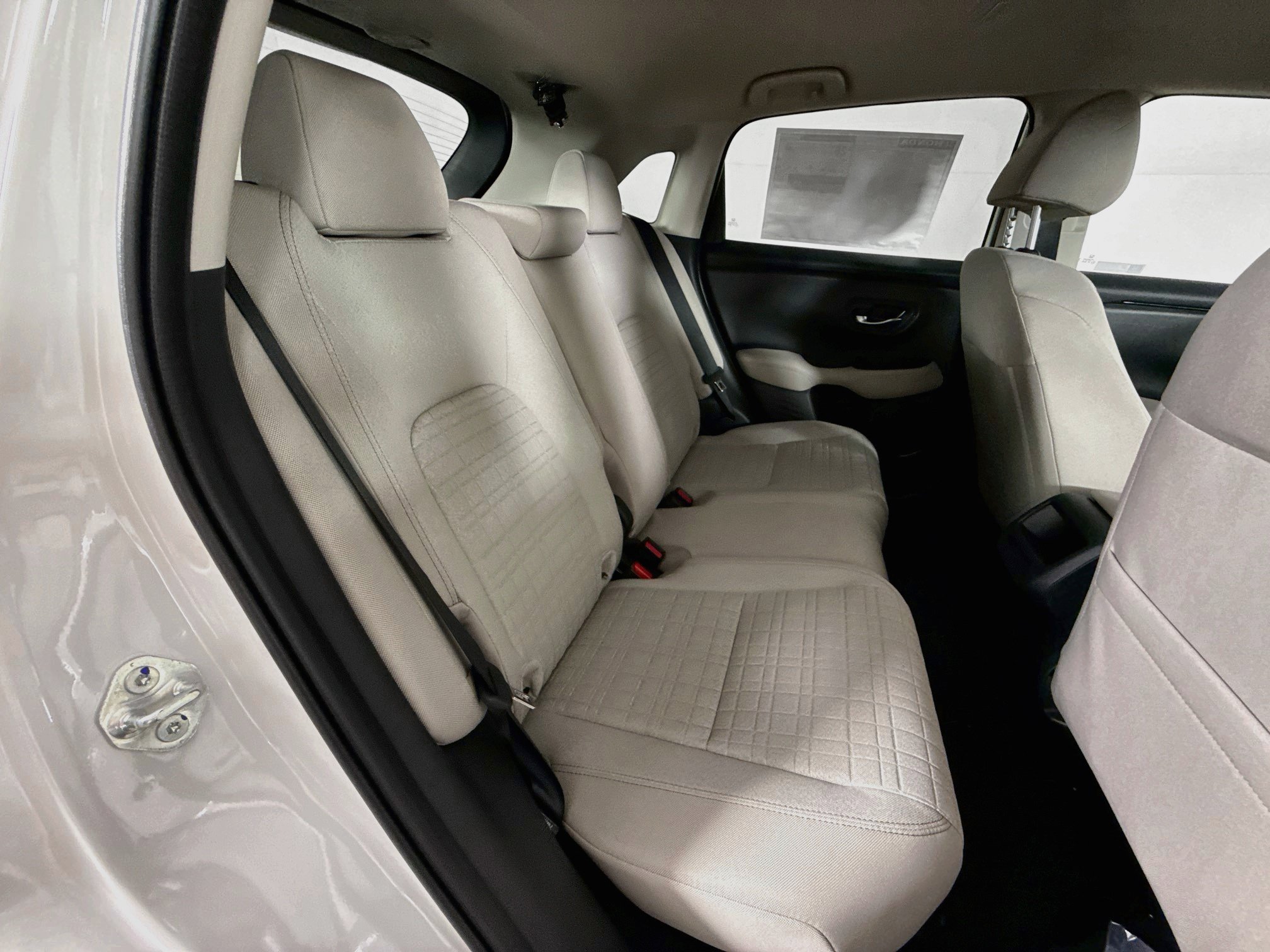 New 2027 Honda HR-V LX image 32