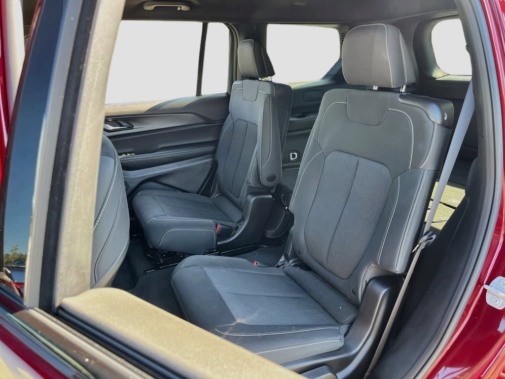 Certified 2025 Jeep Grand Cherokee L Laredo w/ Trailer Tow Package RWD image 22