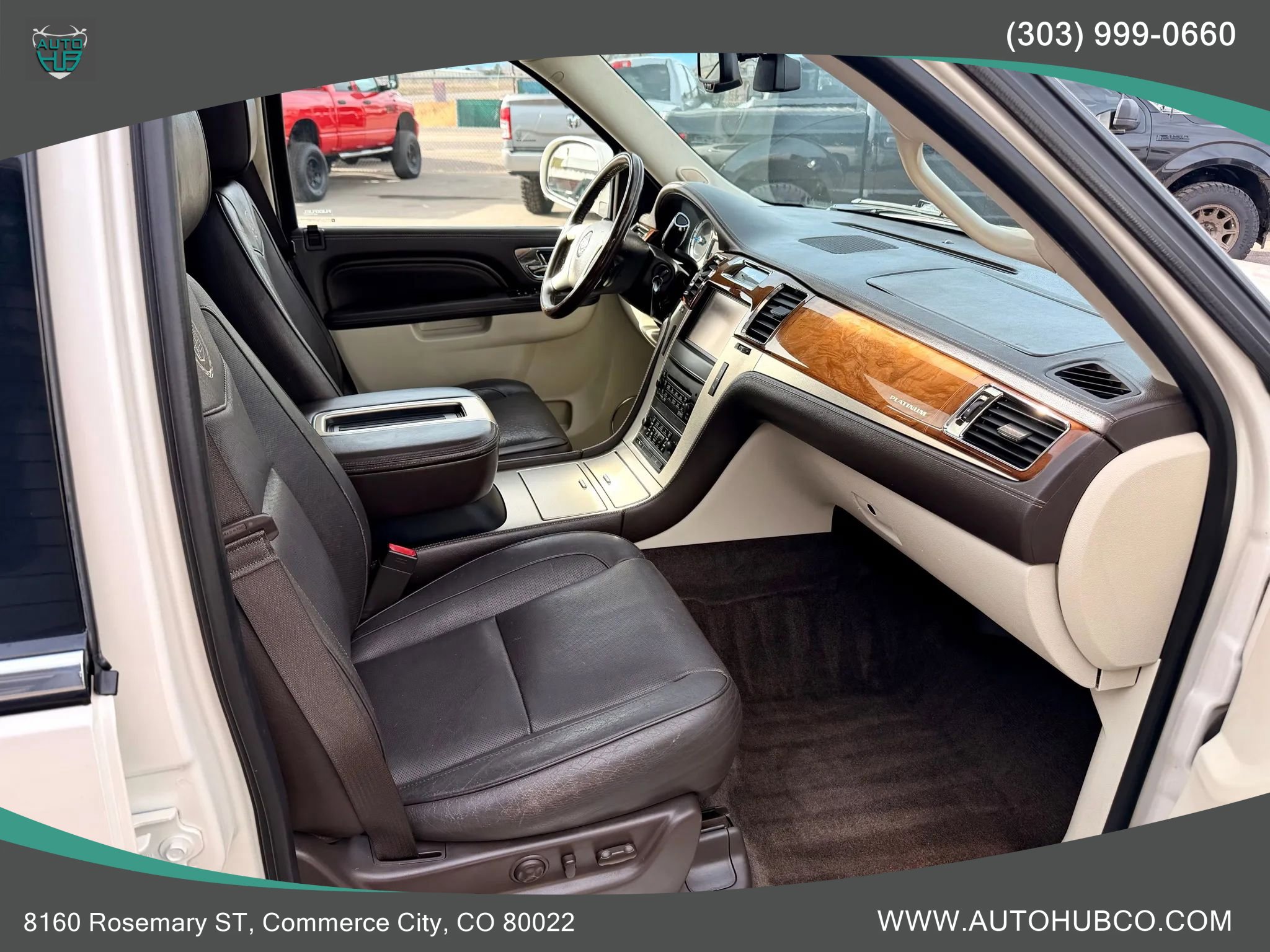 Used 2014 Cadillac Escalade Platinum image 12