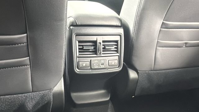 New 2026 Subaru Outback Limited image 38