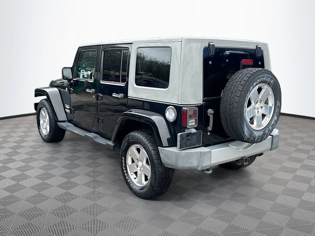 Used 2009 Jeep Wrangler Unlimited Sahara w/ Trailer Tow Group AWD/4WD image 8