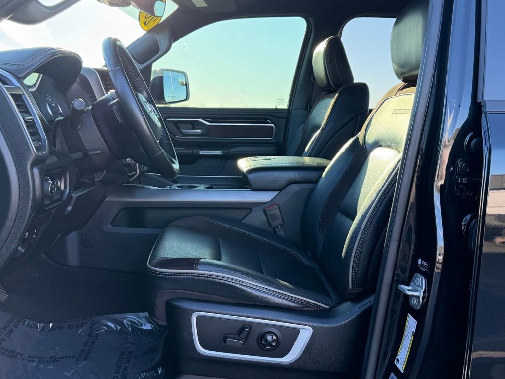 Used 2021 RAM 1500 Laramie w/ Sport Appearance Package image 12