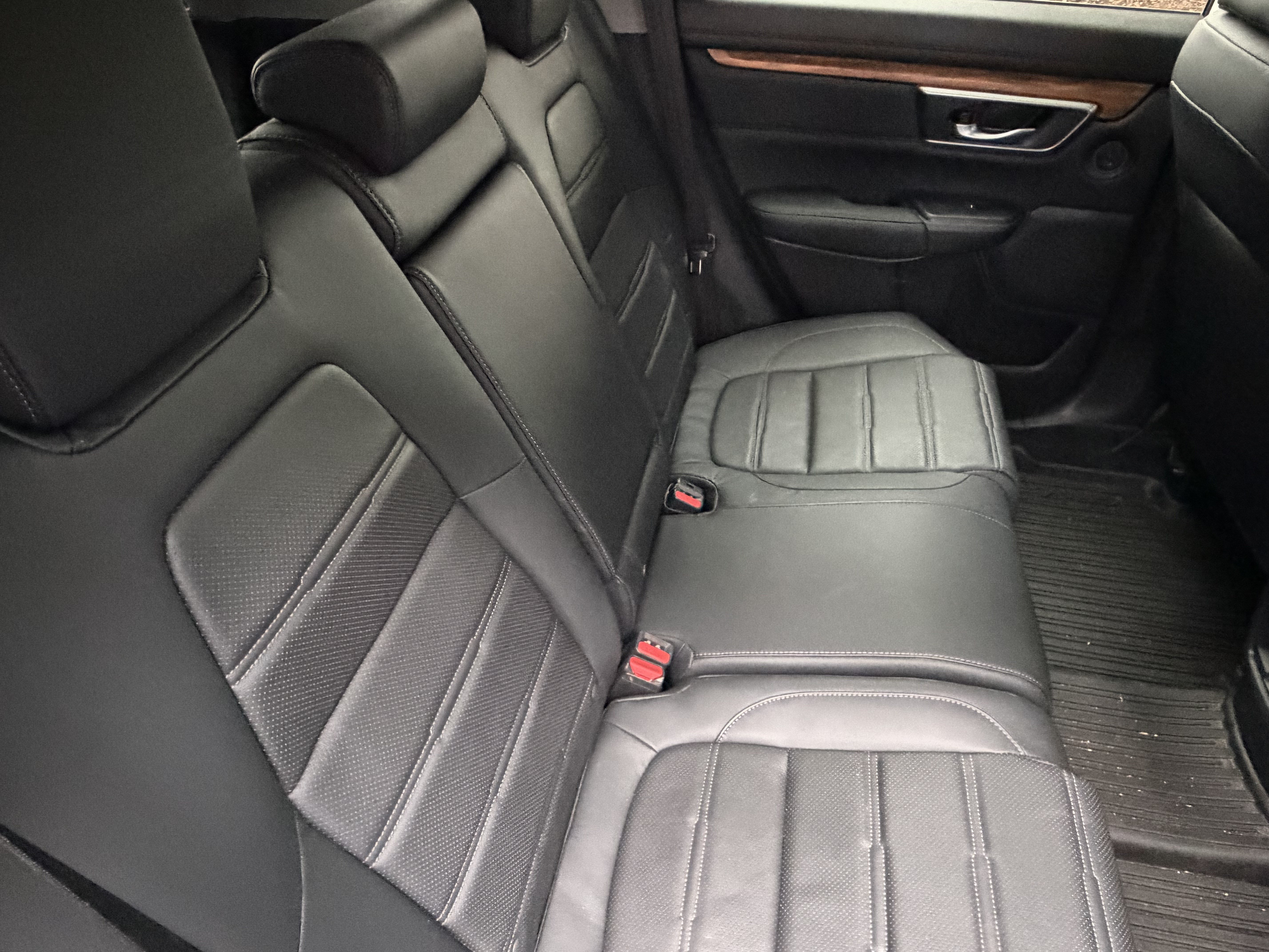 Used 2019 Honda CR-V Touring image 39