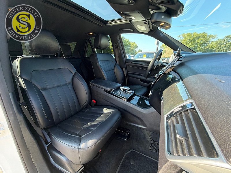Used 2016 Mercedes-Benz GLE 350 4MATIC w/ Premium Package image 17