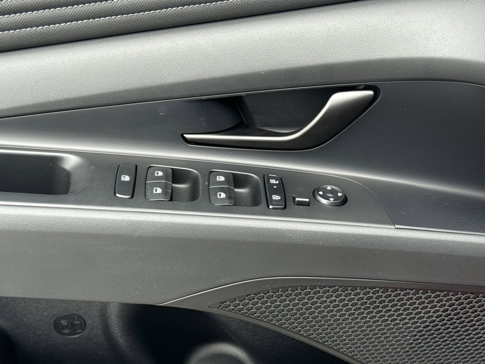 New 2026 Hyundai Elantra SEL Sport image 15