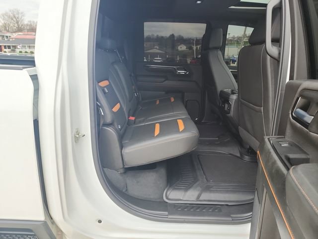 Used 2024 GMC Sierra 2500 AT4 w/ AT4 Premium Plus Package image 10