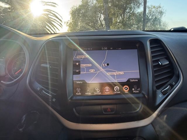 Used 2015 Jeep Cherokee Latitude image 22