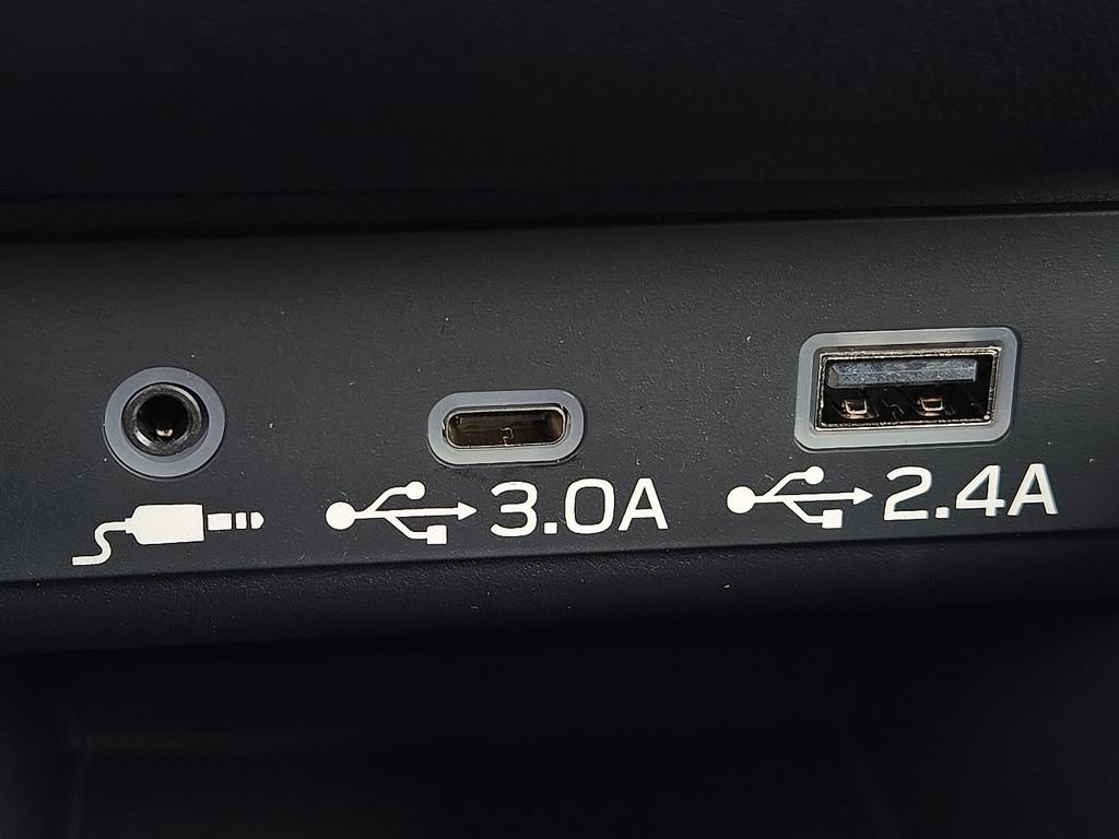 Certified 2025 Subaru Outback Touring AWD/4WD image 30