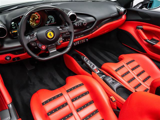 Used 2021 Ferrari F8 Tributo RWD image 28