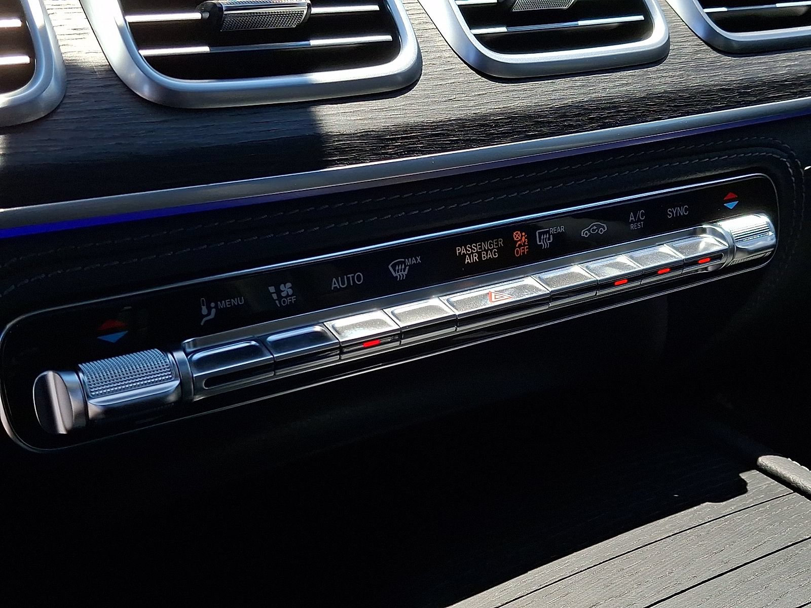 New 2026 Mercedes-Benz GLE 350 4MATIC image 11