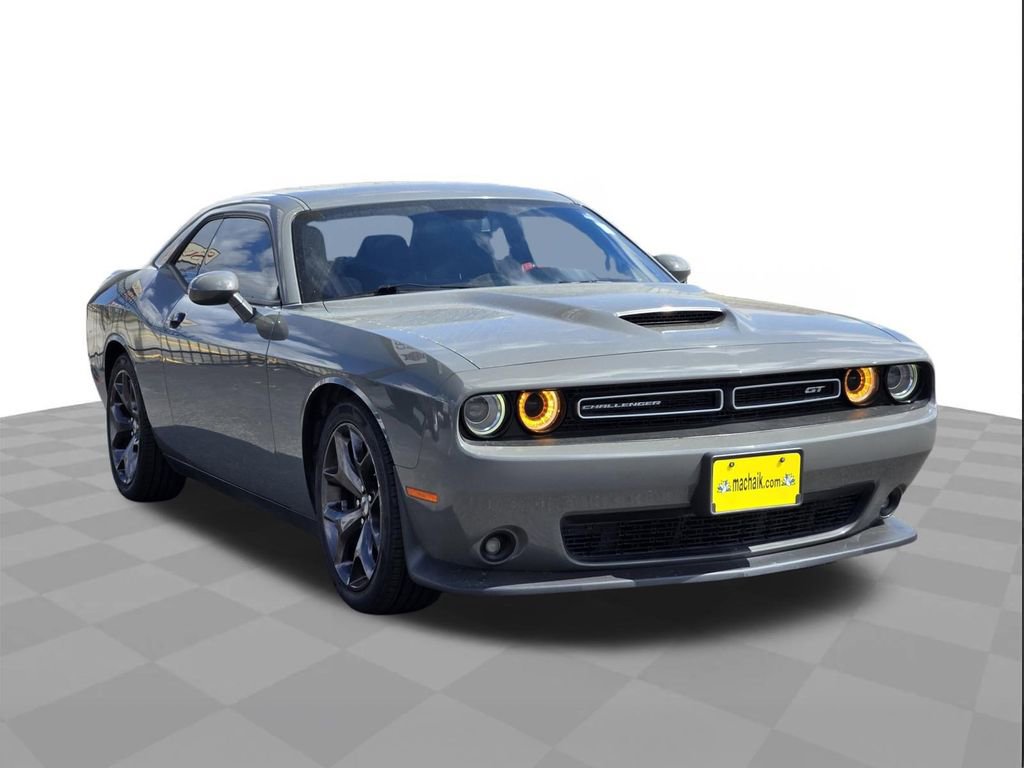 Used 2019 Dodge Challenger GT image 3