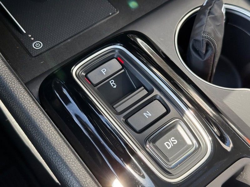 Used 2025 Honda Pilot Touring image 28