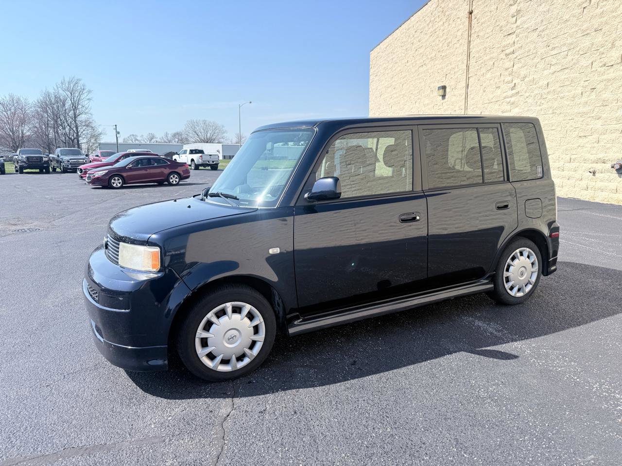Used 2006 Scion xB image 1