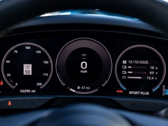 Used 2025 Porsche Cayenne S image 48