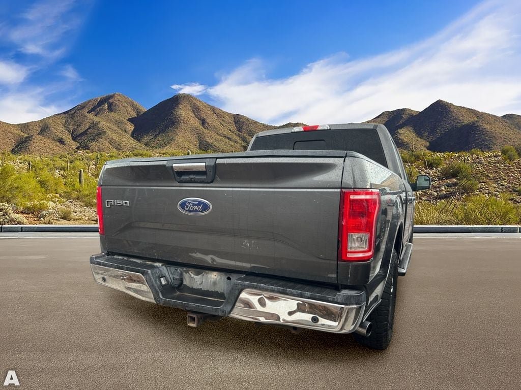 Used 2017 Ford F150 XLT w/ Equipment Group 302A Luxury AWD/4WD image 4