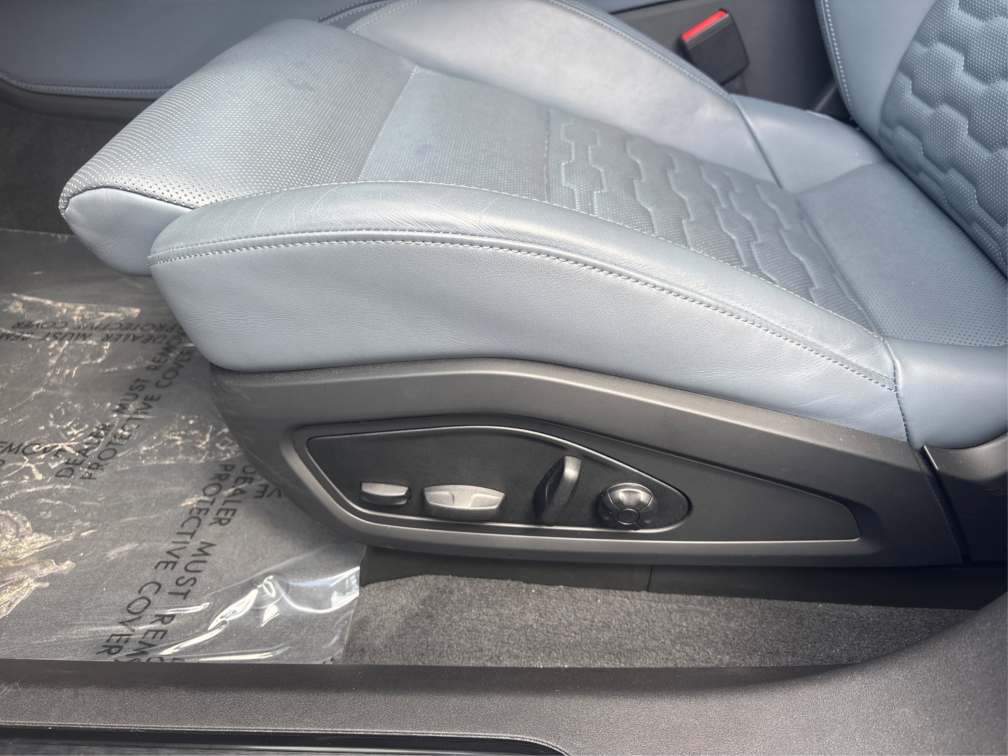 Used 2024 Audi e-tron GT Premium Plus image 53