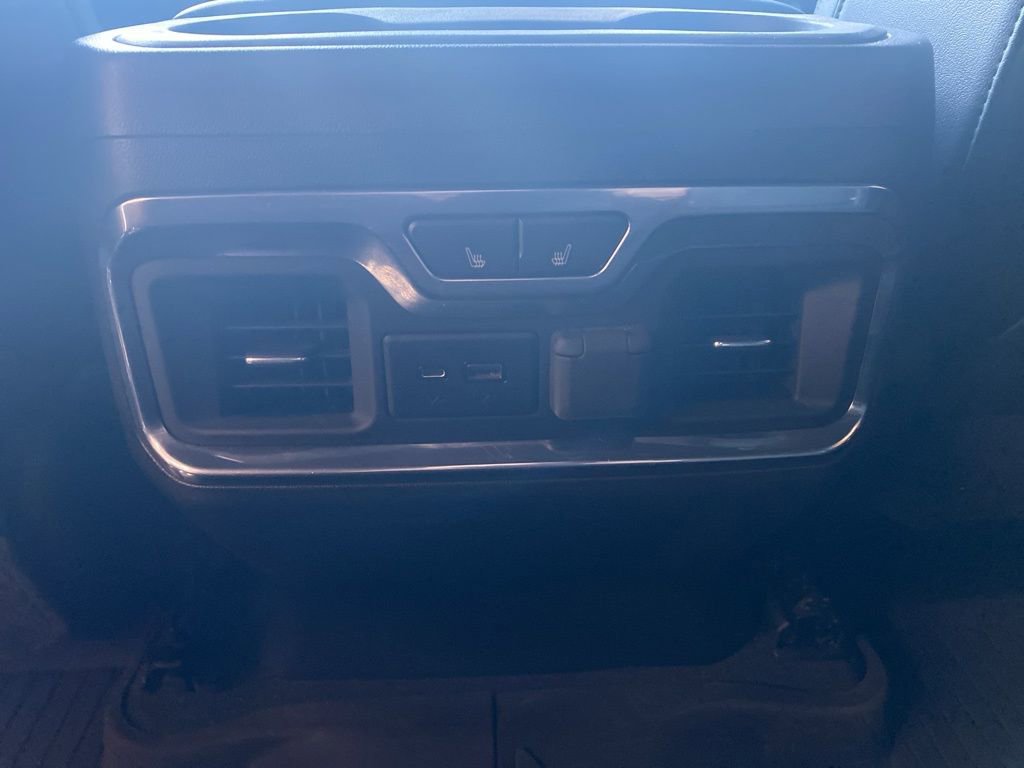 Used 2021 Chevrolet Silverado 3500 High Country w/ Technology Package image 14