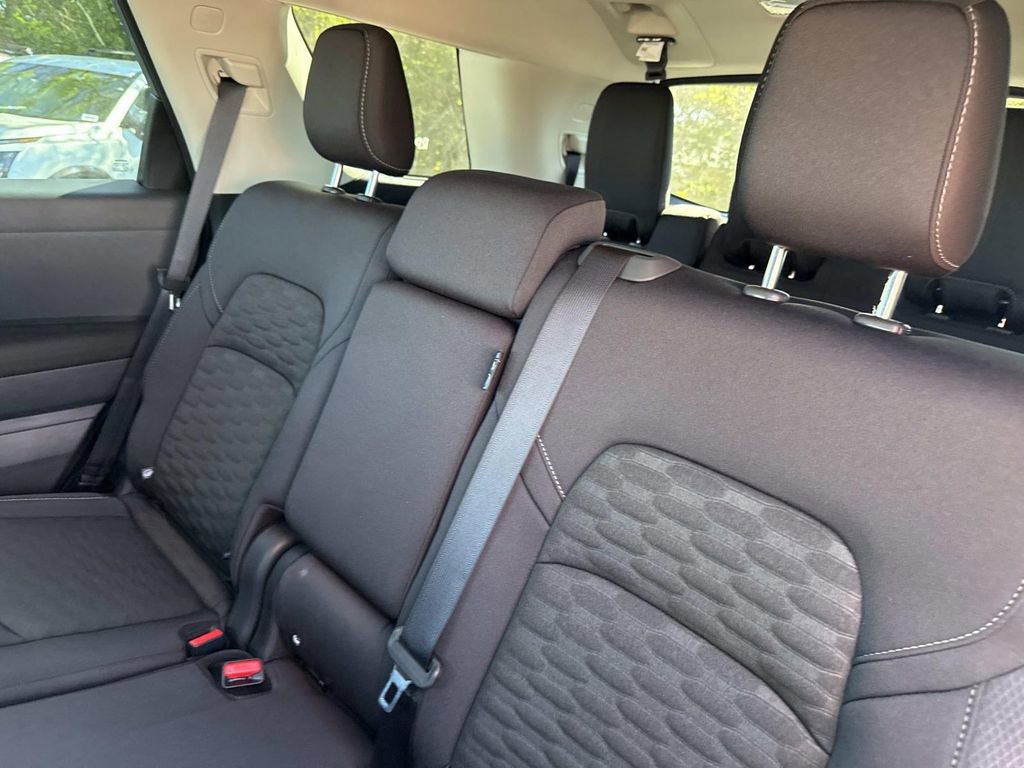 New 2026 Nissan Pathfinder SV FWD image 14