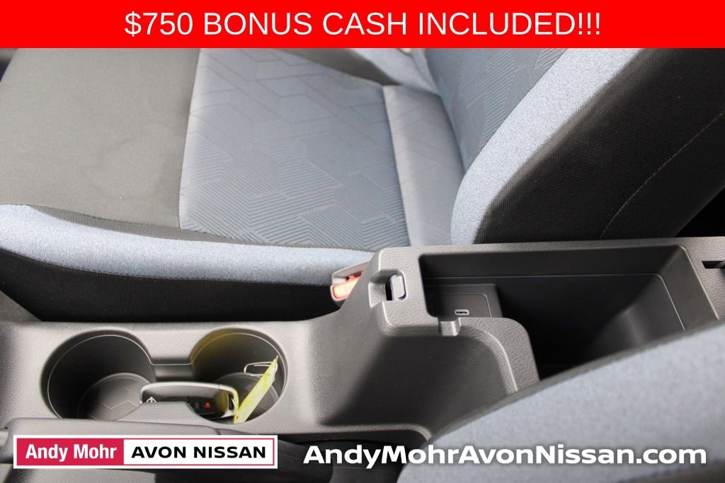 New 2025 Nissan Versa SV w/ Trunk Package image 26
