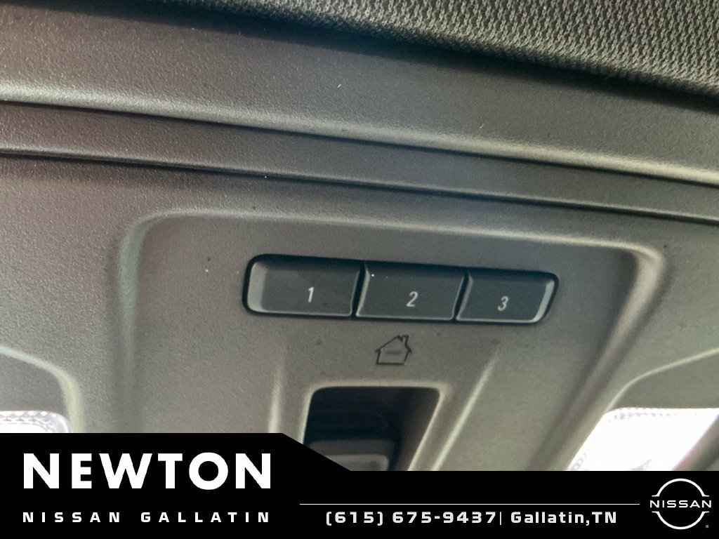 Used 2019 GMC Sierra 1500 SLT w/ SLT Premium Plus Package AWD/4WD image 43