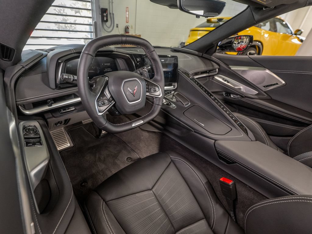 Used 2024 Chevrolet Corvette Z06 RWD image 26